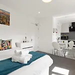 South Harrow Apartment